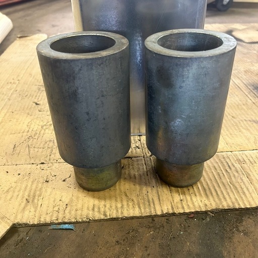 ②車整備 リフトアタッチメント/バンザイ/ガード付き/車両/工場/リフト用フレーム/柱リフト/カーメンテナンス/足ゲタ延長台