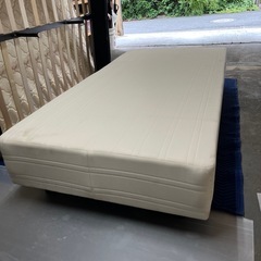 シングルベットの画像