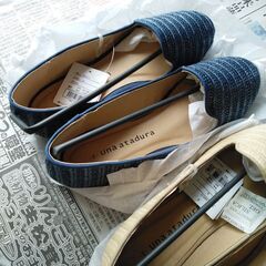 フラットパンプス　ローヒール　雑材　未使用品　Sの画像