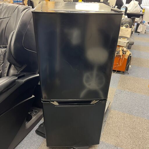 【稼動品】山善 YAMAZEN ヤマゼン 冷凍冷蔵庫 YFR-D111 ブラック 家庭用家電 106L