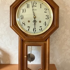 振り子掛け時計の画像