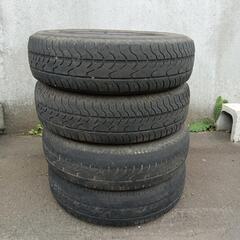 １７５／８０r15