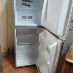 受渡し決まりました。三洋ノンフロン冷凍冷蔵庫137㍑の画像