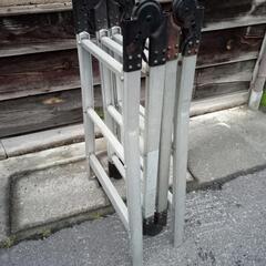 はしご、脚立、馬になるアルミ製LADDER  FOLDAWAY 