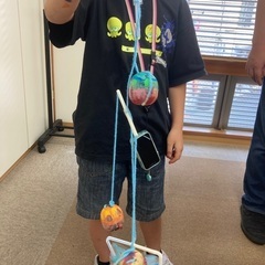 【アトリエべる王子駅前教室】エリックカールのように、自然の色や形を使って絵を描いてみよう😆❗の画像