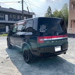 MITSUBISHIデリカD5 ブラックの画像