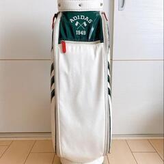 adidasゴルフバッグの画像