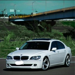 決まりました。BMW 740i 車検付きの画像