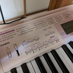 カシオ　CASIO　LK-115 キーボード　ピンク　の画像