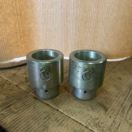 ⑧車整備 リフトアタッチメント/バンザイ/ガード付き/車両/工場/リフト用フレーム/柱リフト/カーメンテナンス/足ゲタ延長台