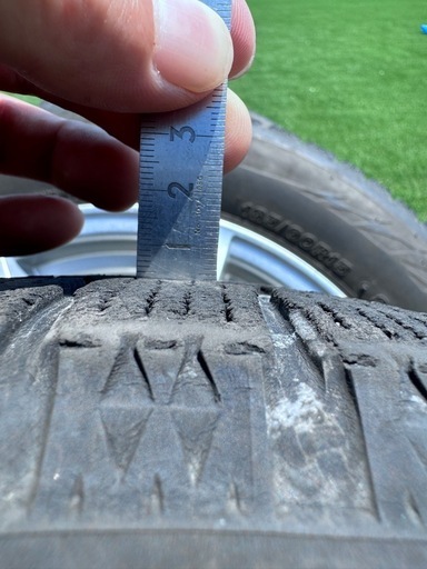 185/60R15 アクアに履いていたスタッドレスタイヤ&ホイールセット！格安でお譲りします！