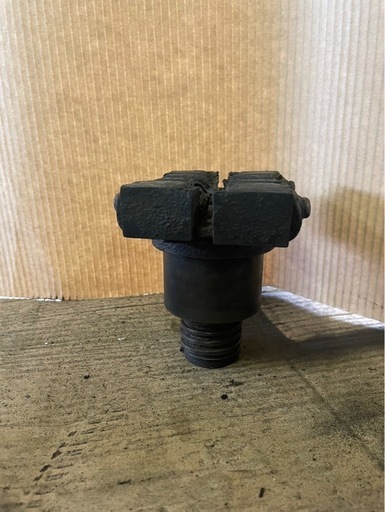 ⑳ビシャモン リフトアタッチメント 旧型足ゲタ/1個/車整備 /ガード付き/リフト用フレーム/柱リフト/カーメンテナンス/フレームパッド/バラ売り