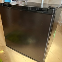 0円‼️無料‼️2023年製造冷蔵庫小型