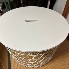 IKEA 丸テーブル
