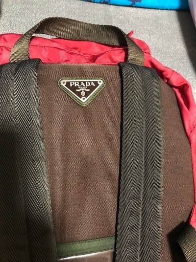 破格！PRADAミニリュック　赤　美品