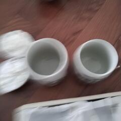 【新品未使用】奈良　湯呑み　大小　蓋　箱付き2個セットの画像