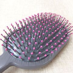 ダイソン パドルブラシ 中古 ヘアブラシ 櫛 ピンク系×グレー系 dyson☆ 札幌市 北区 屯田 の画像