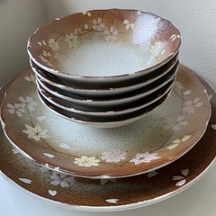 和柄のお皿セット