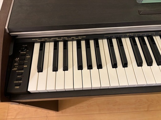 電子ピアノ