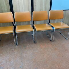 在庫60脚有　福岡発　スタッキングチェア　4脚セット　アイチ　引...