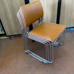 在庫60脚有　福岡発　スタッキングチェア　4脚セット　アイチ　引取り：田川郡香春町の画像