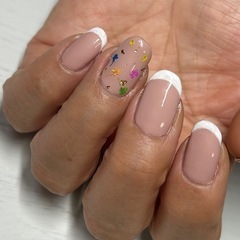 ジェルネイル¥3000