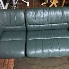 カリモク家具　限定　チターノ　ソファ　３人掛け　４人掛け　革張り