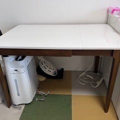 テーブルとチェアをお譲りします