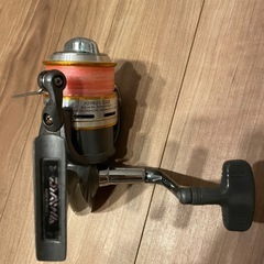 【お譲り先決まりました】DAIWA スピニングリール　JOINU...
