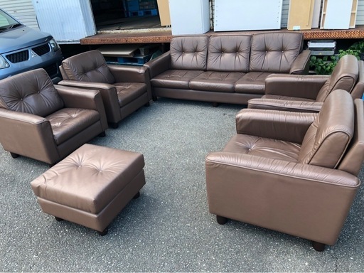 福岡市内配送無料　8人掛けソファー