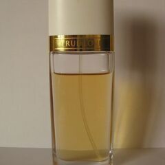 エリザベスアーデン TRUE LOVE オードトワレ スプレー ～30ml 香水の画像