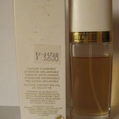 エリザベスアーデン TRUE LOVE オードトワレ スプレー ～30ml 香水の画像