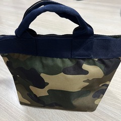 【新品】迷彩柄バッグの画像
