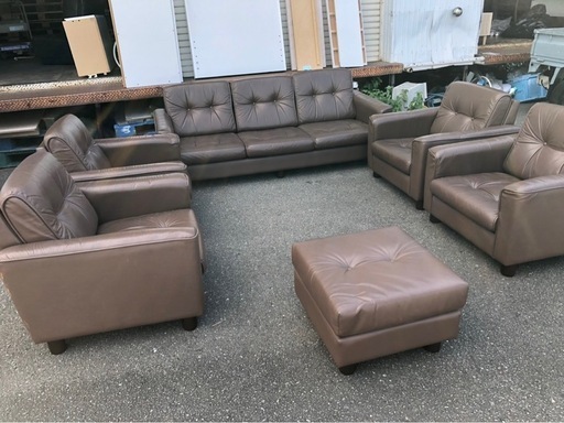 福岡市内配送無料　8人掛けソファー