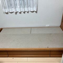 シングルベッドフレームの画像