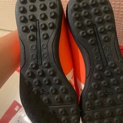 タグあり✨PUMA✨軽量スニーカー✨サッカーやフットサルに✨の画像
