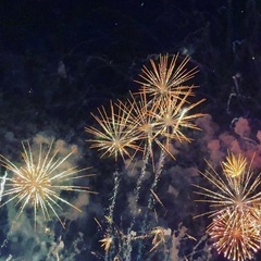 8月15日福山花火大会にて駐車場貸してくれる方