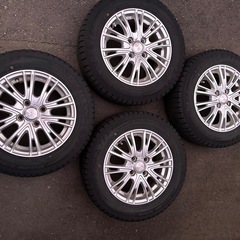 14インチ 
タイヤホイールセット スタッドレス