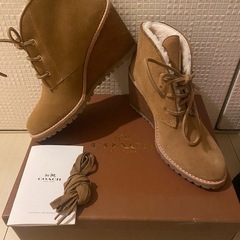 ほぼ未使用✨定価6万✨COACH✨ファーショートブーツ✨箱あり✨