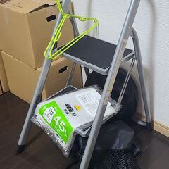 ステップラダー（踏み台）