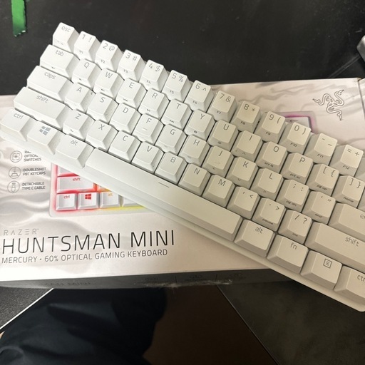 RAZER HUNTSMAN MINIゲーミングキーボード