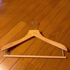 木のハンガー