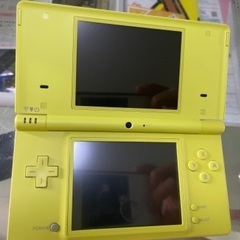 ニンテンドーDSi 白＋ソフトの画像