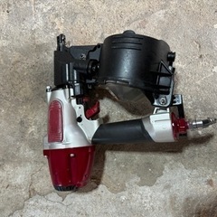 釘打ち機　MAX CN-565CGの画像