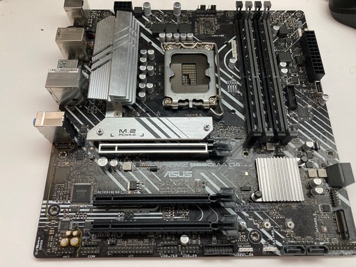 決まりましたASUS PRIME B660M-A D4 INTEL マザーボード