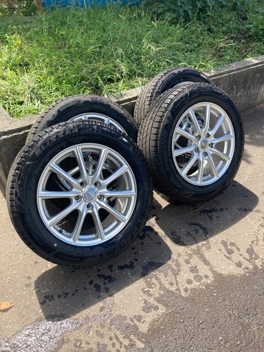 スタッドレスタイヤ　決まりました