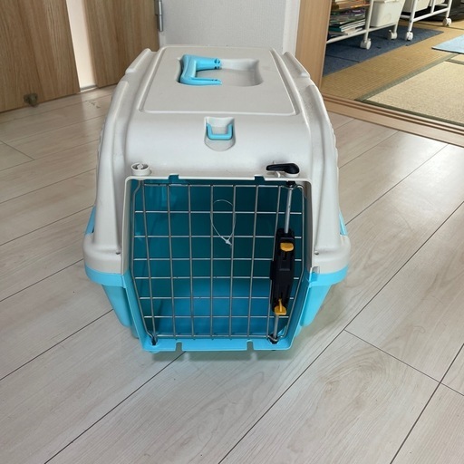 犬や猫、小動物用キャリー