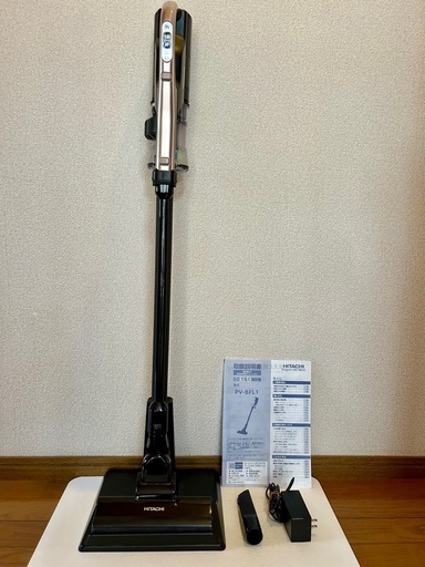 日立製　コードレス掃除機