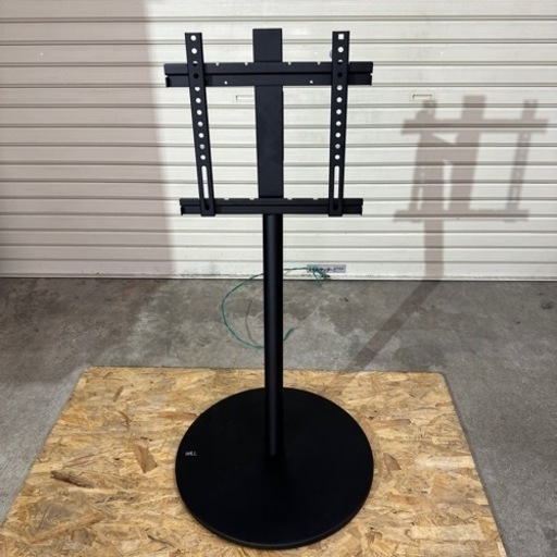 【美品】　EQUALS WALL  A2  ロータイプ テレビスタンド キャスター付 テレビ スタンド