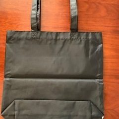 アディダトートバッグの画像